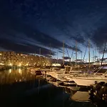 T3 Vue Port 200m De La 2 Avec Garage